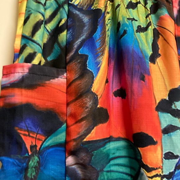 Colorful Bold Butterfly Pants Balloon NEW Size 2XL Butterflies! - Picture 7 of 7